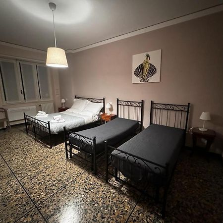 Ameli Room Florenţa Exterior foto