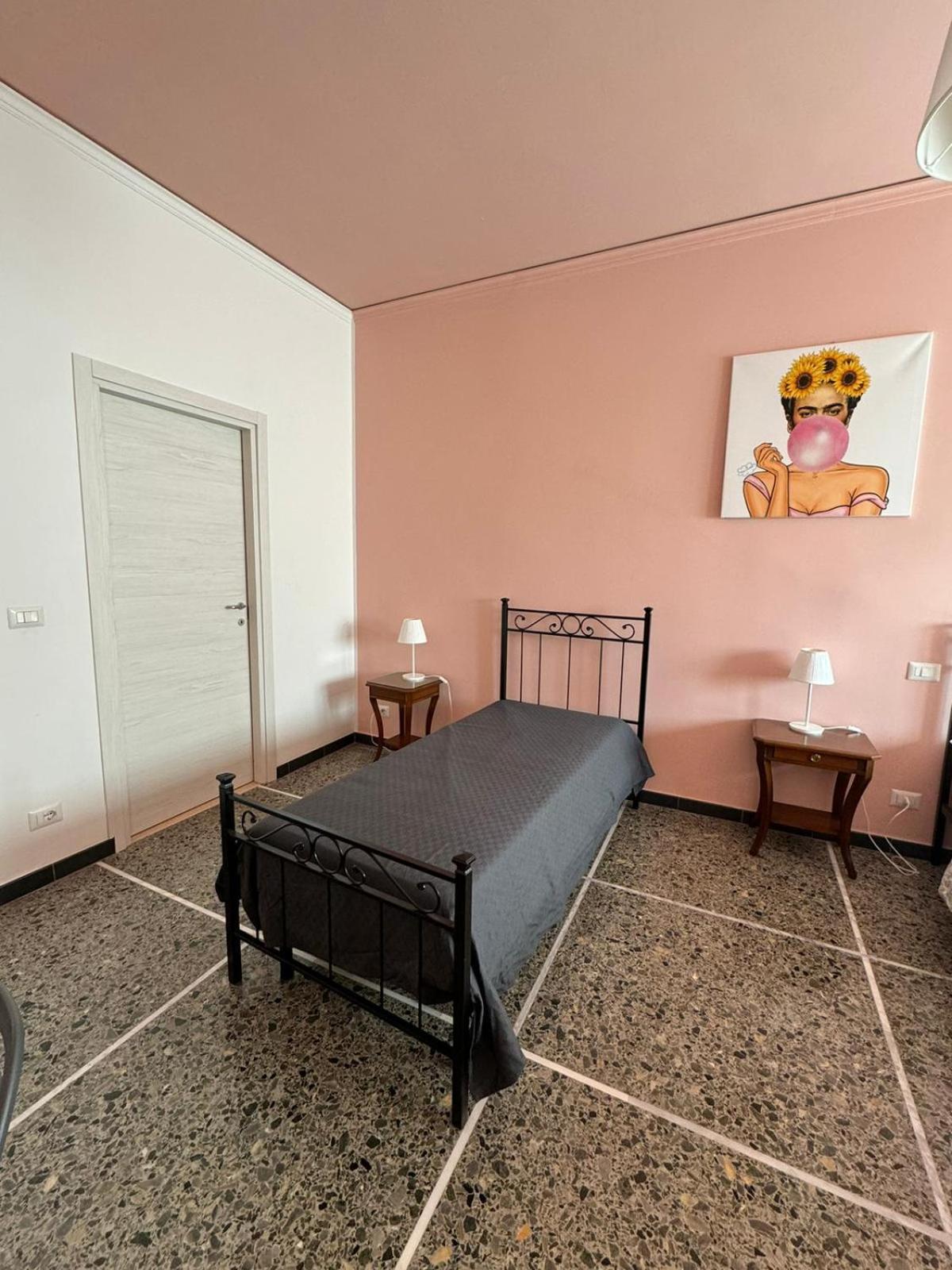Ameli Room Florenţa Exterior foto